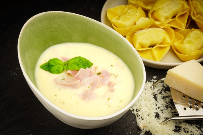 Sauce Carbonara Art