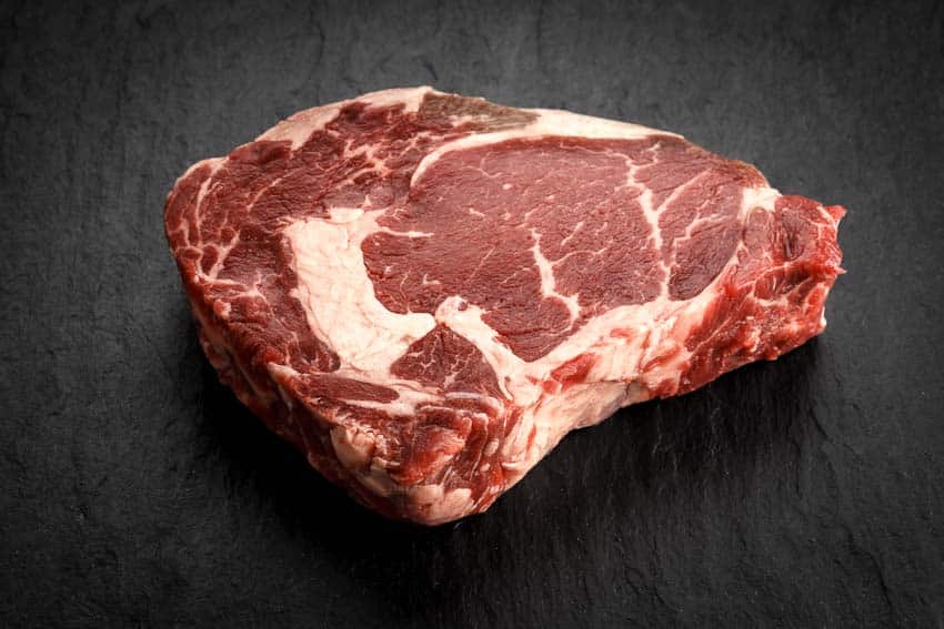 Salt Dry Aged Ribeyesteak