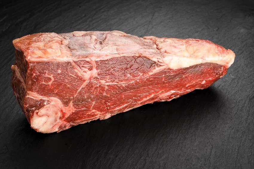 Txogitxu Rumpsteak am Knochen