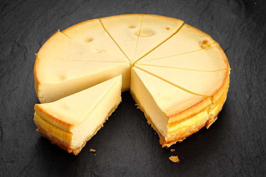 Pfalzgraf Cheesecake New York Style, 12 Portionen vorgeschnitten, einzeln entnehmbar